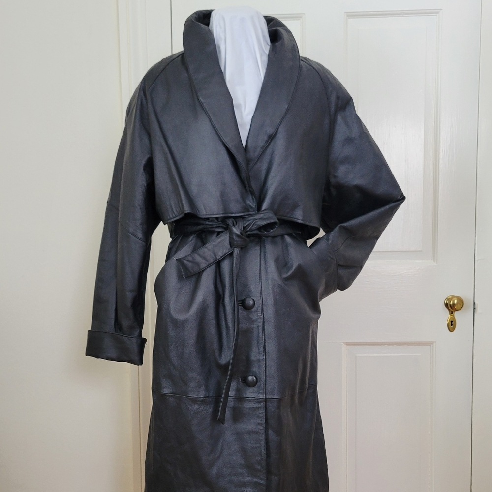 Liz Baker Leather Trench Coat - Picture 2 of 13